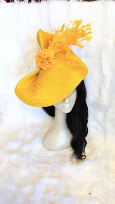 Beautiful classic yellow fascinator for Weddings, Kentucky Derby, church or any classy event. Fascinator Bridesmaids Hat Kentucky Derby Cocktail Party Tea Party Guest Easter - Headband and hairclip - Ready to ship - Lightweight - Free Shipping - Fast shipping - Customize by adding different color flowers and or feathers Check my store for styles and colors. Hatsandpearls.etsy.com Find more at my website: Www.hatsandpearls.com Reach out to me if you can't find what you are looking for. I can make Luxury Yellow Hats For Kentucky Derby, Luxury Yellow Party Hat, Gold Sun Hat With Short Brim For Party, Yellow Church Fascinator With Short Brim, Yellow Short Brim Fascinator For Church, Yellow Evening Hat With Short Brim, Adjustable Wide Brim Yellow Fascinator, Gold Spring Fascinator For Church, Yellow Adjustable Wide Brim Fascinator