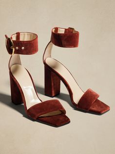 An indulgent twist on the season's square-toe silhouettes, this minimalist heel delights with indulgent allure, luxurious velvet, and exquisite craftsmanship.  Velvet uppers, leather lining and leather soles.  Sculpted block heel, square toe.  Ankle Block Heels With Sculpted Heel And Square Toe, Square Toe Block Heels With Padded Heel, Evening Block Heels With Stacked Heel And Square Toe, Square Toe Sandals With Stacked Heel For Date Night, Date Night Sandals With Stacked Heel And Square Toe, Medium Width Ankle Strap Block Heels For Fall, Standard Width Ankle Strap Block Heels For Fall, Leather Ankle Strap Block Heels For Fall, Block Heels With Stacked Heel For Party In Fall