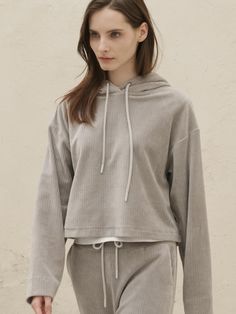 Composition : COTTON 78 POLYESTER 18 SPAN 4Color : Light GreyCountry of Origin : KOREA Spring Loungewear Hoodie Tops, Hooded Spring Loungewear Top, Spring Tops With Drawstring Hood And Relaxed Fit, Relaxed Fit Hooded Top For Spring, Hoodie Top, Cropped Hoodie, Light Grey, Composition, Top Outfits