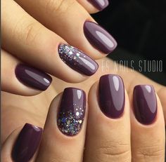 Dark Gel Nails, Glitter Gel Nails, Cute Gel Nails, Short Acrylic Nails Designs, Dipped Nails, Fall Nail, Fancy Nails, Chic Nails