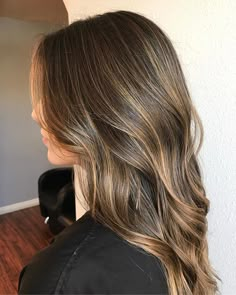 Ideas For Hair Color, Redken Shades, Brunette Hair With Highlights, Waves Curls, Caramel Highlights, Brown Hair Balayage, Kevin Murphy, Front Hair Styles, Trendy Hair Color