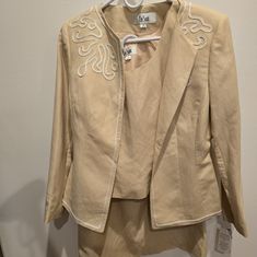 Beige Lesuit Set Beige Formal Summer Outerwear, Formal Beige Summer Outerwear, Summer Formal Beige Outerwear, Tailored Long Sleeve Sets For Spring, Tailored Evening Sets For Spring, Fitted Beige Evening Blazer, Cream Sets For Workwear In Spring, Elegant Beige Winter Clothing Set, Beige Evening Sets For Spring