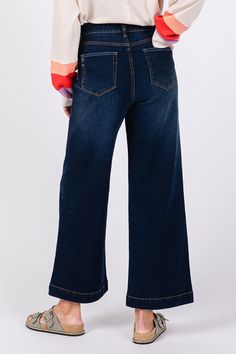 These High Waist Wide Leg Jeans, are crafted from comfortable cotton spandex stretch denim for all-day wear. These jeans feature a high rise waist, with a slim cut through the hips and a relaxed wide leg style for added comfort. Complete with front and back pockets for practicality and style. Elevate your denim collection with these versatile and on-trend High Waist Wide Leg Jeans. Features: Washed, Pocketed Stretch: Slightly stretchy Material composition: 70% cotton, 25% polyester, 5% spandex C Dark Wash Mid-rise Cotton Flare Jeans, Mid-rise Dark Wash Cotton Flare Jeans, Dark Wash High Rise Jeans With Frayed Hem, Everyday Dark Wash Mid-rise Cropped Jeans, High Rise Dark Wash Cotton Flare Jeans, Mid-rise Cropped Jeans In Denim Blue For Everyday, High Rise Denim Blue Cotton Jeans, High Rise Medium Wash Denim Flare Jeans, Everyday Mid-rise Dark Wash Cropped Jeans