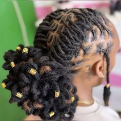 #msnhe #mississippinaturalhairexpo #mississippi #naturalhair #naturalhairstyles #locstyles #locstylesforwomen #blackhairstyles Female Dreadlocks, Regular Hairstyles, Loc Buns, Retwist Styles, Lock Hairstyles, Female Dreadlocks Styles, Women Locs, Loc Ideas, Loc Care