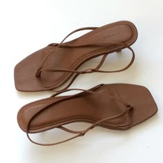 Brand New Never Worn Leather Claire Marshall, Work Sandals, Mommy Outfits, Shoes Heels Classy, Shoes Hack, Kitten Heel Sandals, Wide Width Shoes, Shoe Inspo, Pretty Shoes