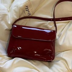 Material: Vegan LeatherSize: 21*16*6 cm / 8.3*6.3*2.4 in Fancy Bags, Pretty Bags, Mode Inspo, Red Aesthetic, Cute Bags, Square Bag, A Bag, Fashion Bags, Fashion Inspo