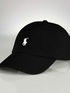 Polo Hats, Polo Outfits For Women, Polo Outfits, Face Cap, Aesthetic Couple, Makeup Clothes, Fashion 101, Cute Hats, Shoe Obsession