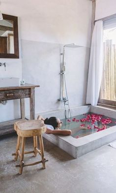 Outdoor Bathrooms, Bathroom Inspiration Decor, Village House Design, Dream Bathrooms, Dream Bathroom, House Bathroom, House Tour, Dream House Decor, Beautiful Bathrooms