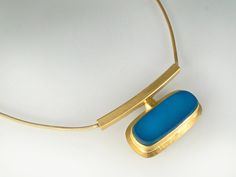 Horizon Necklace in Cyan by Amy Faust. A jewellike ellipse of cyan blue glass is created from a vintage traffic light lens. Hand-cut and acid-etched glass gleams from a hand-fabricated setting of recycled sterling and fine silver with an 18k gold vermeil finish. Choose 16 Silversmith Jewellery, Handmade Jewlery, Silver Clay, Contemporary Necklace, Floating Necklace, Art Jewelry Contemporary, Cyan Blue, Fine Art Jewelry, Artful Home