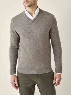 Our classic jumper is meticulously knitted in Bergamo, Northern Italy, using the finest two-ply pure cashmere. It features a slightly tailored silhouette that provides effortless comfort and allows for ease, while ensuring a neat and modern appeal. This luxurious V-neck weighs approximately 250 grams and has a refined 12-gauge knit, making it a perfectly insulated layer for autumn to spring.    We are proud to source only the finest A-grade fibres to produce superior cashmere yarn in the heart o Luca Faloni, Business Casual Looks, Cashmere Suit, Conversion Table, Cashmere Yarn, Cashmere Jumper, Pleated Trousers, Cotton Chinos, 12 Gauge