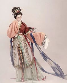 Ruyi's Royal Love In The Palace, Hanfu Traditional, Tiktok Fashion, Fashion Vocabulary, Figure Sketching, Ancient Beauty, Ethnic Outfits, October 23, Asian Hair