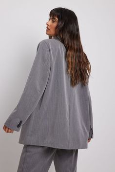 Heavy Oversized Blazer Grey | NA-KD Grey Hall, Oversized Blazer, A Button, Na Kd, Shoulder Pads, Bell Sleeve Top, Fashion Inspo, Coats Jackets, Long Sleeves