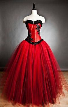 Omg Red And Black Corset, Corset Ball Gowns, Burlesque Corset, Vampire Goth, Fashion Fantasy, Goth Wedding, Gothic Wedding, Victoria Secrets