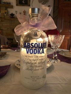 Vodka Shots Aesthetic, Vodka Bottle Aesthetic, Alcoholic Drinks Aesthetic Party, M Wallpaper Letter Aesthetic, Vodka Aesthetic, Drunk Aesthetic, Messy Party, Pretty Alcoholic Drinks, Losing My Best Friend