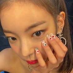 #itzy #lia K Pop Nails, Korea Nail, Princess Lia, Beauty Nails Design, Simple Acrylic Nails, These Girls, Nail Designer, Beauty Nails