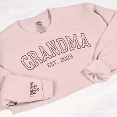 Our sweatshirts are 100% embroidered one by one with great care and dedication. Great as Birthday gifts or Holiday presents. This adorable item can be designed upon anyone's wish with any title. Please enter: - Nickname (ie: Grandma, Nana, Mimi, ...etc.)- Kids name: (ie: Andrey, Lily... or different words or skip it if you don't want to embroider on the hand )* Note that the embroidery area is limited, so if the nickname is longer, the embroidered characters will be smaller. Product details: Pre Gigi Birthday, Birthday Grandma, Custom Embroidered Sweatshirt, Grandma Sweatshirt, Personalized Grandma Gifts, Holiday Presents, Personalized Grandma, Kids Names, Different Words