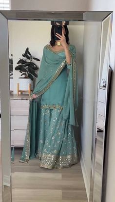 PAKISTANI SALWAR KAMEEZ READY TO WEAR SUITS BOLLYWOOD INDIAN WEDDING PARTY GOWN Indian Style Dress For Wedding, Wedding Desi Outfit, Indian Culture Clothing, Western Desi Outfits, Desi Suits For Women, Designs For Suits, Indian Bridal Party Outfits, Aesthetic Pakistani Suits, Outfit For Wedding Indian