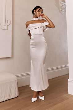 Eclipse Draped Sleeve Midi Dress Beige by Selfie Leslie Unique Formal Dresses, Beige Midi Dress, Selfie Leslie, Reception Dinner, Drape Sleeves, Dress Beige, Blue Bridesmaids, Iron Material, Date Night Dresses