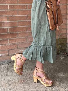 Wood Platform Sandals, Western Store, Clog Sandals, Bed Stu, Cowgirl Western, Dip Dye, Affordable Luxury, Ankle Straps, Platform Shoes