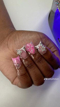 Medium Nails With Charms, Baddie Nail Sets, Acrylic Nails Designs Unique, Birthday Nails Aries, White Junk Nails, Short Nails With Charms, Cutesy Nails, Moms Nails, Nails With Charms