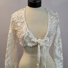 Size Small Nwt Fashion Nova Brand Tie Front Crop Top Sheer Lace And Velvet Fabric White Lace Top White, White Flare Sleeve Top, White Fitted Cottagecore Top, White Shirt Bell Sleeves, White Goth Outfit, White Lace Bell Sleeve Top, White Feminine Lace Crop Top, Goth Outfits Casual, Lace Tie Top