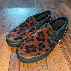 New Womens Vans Classic Slip-On Calf Hair Dark Leopard Black Animal Print Shoes. They Are Mens Size 4.5 Which Is Equivalent To A Women's Size 6. Unworn Without The Original Tag, Please Refer To All Of The Images. Happy Shopping! Vans #: Vn0a7vcfab0 Will Ship Same Or Next Day, Bundle To Receive A Discount And Only Pay 1 Shipping Price! Vans Brown Sneakers For Fall, Brown Slip-on Vans Sneakers, Leopard Black, Animal Print Shoes, Hair Dark, Print Shoes, Black Animals, Vans Black, Vans Classic Slip On