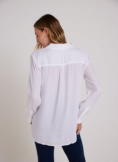 This classic button-down shirt is a wardrobe essential for everyone. The boyfriend shirt features a long length and a button-down collar, offering a great fit and a soft fabric that is comfortable to wear while looking stylish. 100% Lyocell SIZE CHEST SHOULDER TO HEM XS 18 3/4" 27 3/8" S 19 3/4" 28" M 20 3/4" 28 5/8" L 21 3/4" 29 1/4" Gift Guide Women, Bella Dahl, Top Secret, Boyfriend Shirt, Pocket Shirt, Button Down Collar, Paloma, Winter Collection, Winter Women