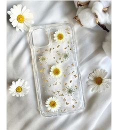 Phone cover Phone Cover Resin Art, Resin Mobile Cover Ideas, Resin Cover Phone, Resin Phone Cover, Mobile Cover Photo, Resin Idea