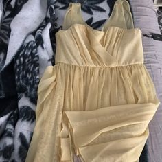 Brand New Never Worn Yellow Chiffon Vera Wang Dress. New With Tags. Please Look At Pictures Size Eight Cocktail Style Dress. Yellow Sleeveless Chiffon Dress For Wedding, Sheer Sleeveless Flowy Chiffon Dress, Yellow Flowy Sleeveless Chiffon Dress, Flowy Sleeveless Yellow Chiffon Dress, Elegant Yellow Maxi Chiffon Dress, Elegant Yellow Maxi Length Chiffon Dress, Chic Sheer Bridesmaid Dress, Yellow Sleeveless Chiffon Dress For Spring, Yellow Chiffon Midi Dress