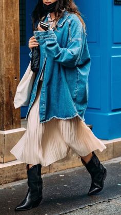 Rainy Day Nyc, Transformation Fashion, Worst Outfits, Spring Look, Looks Street Style, Fashion Mistakes, Moda Vintage, 가을 패션