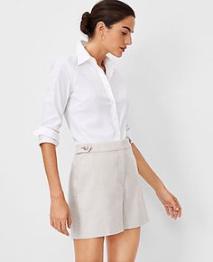 Elevate your summer wardrobe with the Ann Taylor Button Tab Short in Linen Blend, a perfect blend of elegance and comfort. These shorts are designed to flatter with a high-rise waist that sits just below the natural waistline and a polished button tab that adds a sophisticated touch. 

- Size: 12
- Color: Pearl Shadow
- Material: 54% Linen, 29% Polyester, 15% Viscose, 2% Spandex
- Gender: Female
- Fit: Relaxed and easy
- Length: Short length with a 5" inseam and 27" leg opening
- Features: Front Shadow Color, Ann Taylor Petite, Style Steal, Blazer And Skirt, Petite Shorts, Casual Design, Sleepwear & Loungewear, Petite Fashion, White Summer