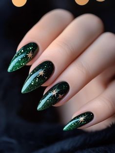 Green Christmas nails that sleigh: Discover 20 stunning ideas to make your manicure merry and bright. From rich jade to delicate seafoam, explore a palette of verdant shades that evoke the spirit of the holidays. Incorporate glittering accents, tiny Santa hats, and festive patterns to create a truly enchanting look. These festive nail art creations will complement your holiday attire and spread joy all season long. Sage Christmas Nails, Holly Nail Design, Moody Christmas Nails, Holiday Nail Art Christmas, Emerald Glitter Nails, Green And Gold Holiday Nails, Dark Green Aesthetic Nails, Green New Years Nails, Christmas Green Nail Designs