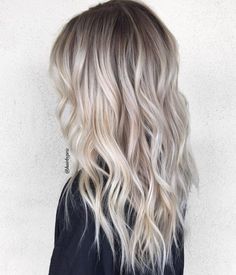 Platinum Blonde Balayage, Balayage Lob, Bob Blonde, Ash Blonde Hair Colour, Platinum Blonde Hair Color, Blonde Hairstyle, Icy Blonde Hair, Hair Blond