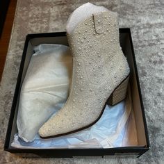 Brand New Never Worn. These Are Perfect For A Wedding, Bridal Shower Or Even The Holidays! Purchased For My Wedding, But Went With Something Different. Shoes Are Wrapped Up In Original Packaging And Ready To Ship! The Box Is Damaged Because It Was Shipped From The Store In Its Original Box, Instead Of Inside Another Shipping Box. Aggravating, But Did Not Damage The Shoes Whatsoever Luckily! Elegant Spring Wedding Boots, Elegant Wedding Boots Embellished, Elegant Embellished Wedding Boots, Elegant Embellished White Boots, Spring Wedding Boots With Pointed Toe, Elegant Embellished Snip Toe Boots, Elegant Embellished Almond Toe Boots, Glamorous Round Toe Wedding Boots, Glamorous Wedding Boots With Round Toe