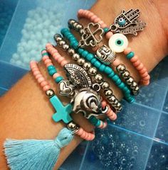 Beaded Jewelry Diy, Jewelry Diy, Turquoise Bracelet, Native American, Beaded Jewelry, Geek Stuff, Charm Bracelet, Beaded Bracelets, Jewelry Making