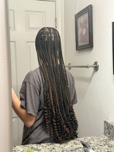 #hair #hairstyles #braids #braidedhairstyle #boxbraidstyles #boxbraidshairstyles Brown Peekaboo Hair Braids, Dark Brown And Black Braids, Jumbo Peekaboo Braids, Brown And Black Peekaboo Braids, Black Braids With Brown Curls, Black Braids With Brown Highlights, Peekaboo Braids Brown, Basic Braids, Birthday Braids Hairstyles