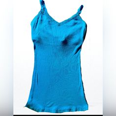 Aeropostale Lace Trim Adjustable Straps Shelf Bra Pretty Blue Size S/P New No Defects Ab5 Blue Stretch Camisole With Built-in Bra, Casual Blue Camisole Tank Top, Blue Seamless Camisole For Spring, Blue V-neck Seamless Camisole, Blue Seamless V-neck Camisole, Casual Blue Camisole For Beach, Beach Blue Cotton Camisole, Basic Blue Tank Top For Summer, Blue Cotton Camisole For The Beach