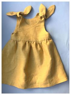 Kids Dress Wear, Baby Dress Design, Baby Clothes Patterns, Kids Frocks, Baby Frocks Designs, Clothes Patterns, Diy Fabric