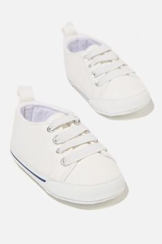 Step into a fresh week with the Mini Classic Trainer. These fresh kicks are cute and casual - perfect for complementing any look for a BIG day out.

Features:  

 - Elastic Laces 
 - Vegan Pu 
 -  Soft Sole
 
Composition: Polyurethane  100% Casual Lace-up Sneakers With Soft Sole, Spring Lace-up Sneakers With Soft Sole, White Canvas Shoes With Rubber Sole For Everyday, Cute Cotton Lace-up Sneakers, Cute Lace-up Cotton Sneakers, Sporty Summer Sneakers With Soft Sole, Sporty Canvas Shoes For Spring Everyday Wear, Sporty Canvas Shoes For Everyday Spring Wear, Sporty White Canvas Shoes With Elastic Laces