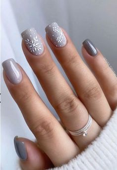 Her Nails, Gray Nails, Makijaż Smokey Eye, Winter Nail Designs, Winter Nail