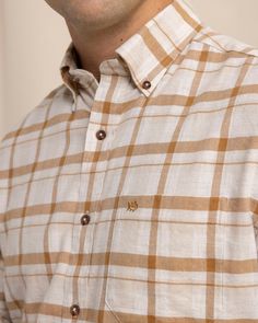 Mix and match your wardrobe with the Botany Bay Plaid Sport Shirt. This long-sleeve plaid shirt is decorated with a left-chest pocket and a button-down design, with two-button adjustable cuffs that can be rolled up for a laid-back look. The clever eyelets under the arms help keep you feeling fresh. Style: 11138 Botany Bay, Southern Tide, Long Sleeve Plaid Shirt, Sport Shirt, Mix N Match, Botany, Sports Shirts, Mix And Match, Plaid Shirt