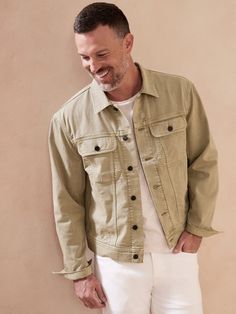 Rugged and luxurious, this iconic jean jacket is crafted for softness with certified, organically-grown cotton specially-washed for sumptuous dimension.  WARM: Unlined and perfect for layering.  RELAXED FIT: Almost oversized, this style is cut with e Denim Trucker Jacket, Trucker Jacket, Men's Blazer, Jean Jacket, Military Jacket, Banana Republic, Cape, Denim Jacket, Layering