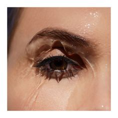 Smashbox Full Exposure Waterproof Mascara is a fiber-rich, waterproof, lengthening mascara that increases lash volume with every swipe. Lipstick Photos, Vegan Mascara, Fiber Mascara, Sigma Beauty, Lengthening Mascara, Dramatic Look, Face Primer, Volume Mascara, Spa Services