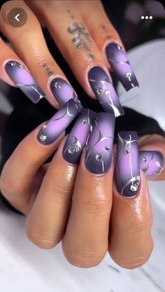 Purple Gel Nail Designs Ideas, Purple Nail Polish Designs, Lila Nails Design, Purple Nail Designs Acrylic, Elegant Purple Nails, Dope Nail Designs Purple, Purple Nail Inspiration, Purple Nail Art Ideas, Art Deco Nail Art