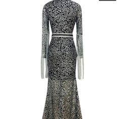 Brand New! Never Worn Sequence Tassel Black And Silver Evening Gown Silver Evening Gown, Silver Evening Gowns, Black And Silver, Evening Gown, Evening Gowns, Black Silver, Maxi Dress, Size 6, Brand New