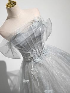 A-line dalla spalla abito da ballo scintillante, abito da sera grigio corsetto in tulle
A-line dalla spalla abito da ballo scintillante, abito da sera grigio corsetto in tulle Tule Rok, Gonna In Tulle, Formal Prom Dresses Long, Sparkly Prom Dress, Corset Dress Prom, Evening Dress Floor Length, Evening Dresses Cocktail, Custom Size Dresses, فستان سهرة