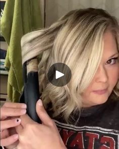 1K views · 18K reactions | Get It today! Only $59.95 | Ummm is this even real?! A STACKABLE sale for Lange! Get a sale on a SALE 😍 Click here: http://t.langehair.com/SHH5f | By Real Life & Real Beauty With Ashley | Facebook Easy Curled Hairstyles, Hot Dog Chili, Using Dry Shampoo, Hair Curling, Hair Skin And Nails, Love Your Hair, Hair Color And Cut, Perfect Curls, House Gifts