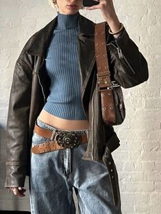 Hipster Grunge Aesthetic, Winter Outfits Grunge, Nashville Outfits, Looks Street Style, Swaggy Outfits, Mode Inspo, 가을 패션, Robins, Mode Vintage