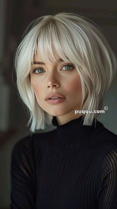 Blonde Hair At Home, Edgy Short Hair, Haircuts For Medium Hair, Penteado Cabelo Curto, Platinum Blonde Hair, Short Hair With Bangs, Short Hair Haircuts