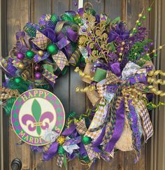 a st patrick's day wreath on a door